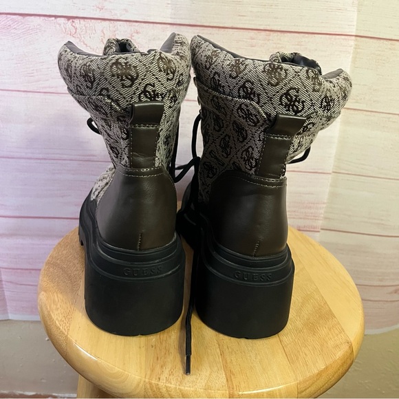 Guess GWVANEY2 Logo Monogram Lace Up Block Heel Combat Boots Size7 - Picture 9 of 11